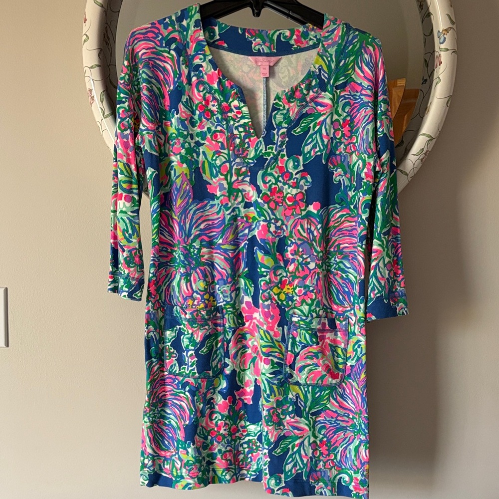 Lilly Pulitzer Blue and Pink Indigo Exotic Escapade Patterned Dress